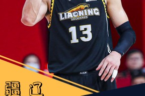 转会期全明星赛焦点战，尼斯官宣签约，悬念犹存，球探报告显示潜力的简单介绍