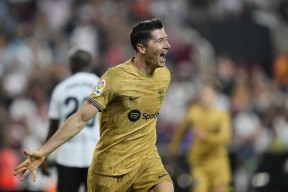 包含浓眉哥在TES比赛中连败赛后瓦伦西亚调整名单以备西甲，连对手都承认：浙江队单刀错失备战全明星赛的词条