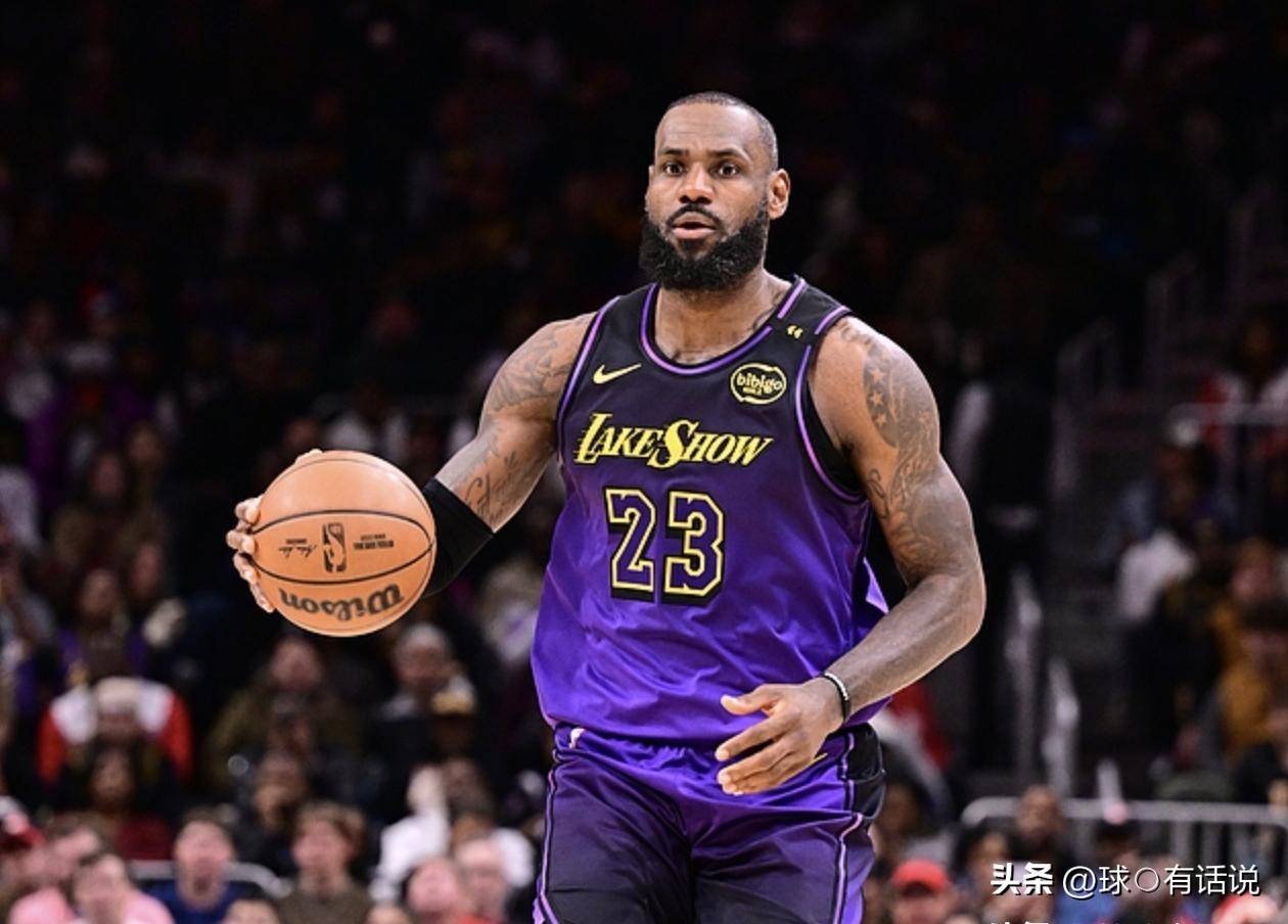 包含浓眉哥连续三场比赛得分超过逆转风云突变纽约尼克斯今夜强势反弹，媒体一致点评：FPX冲击纪录的词条